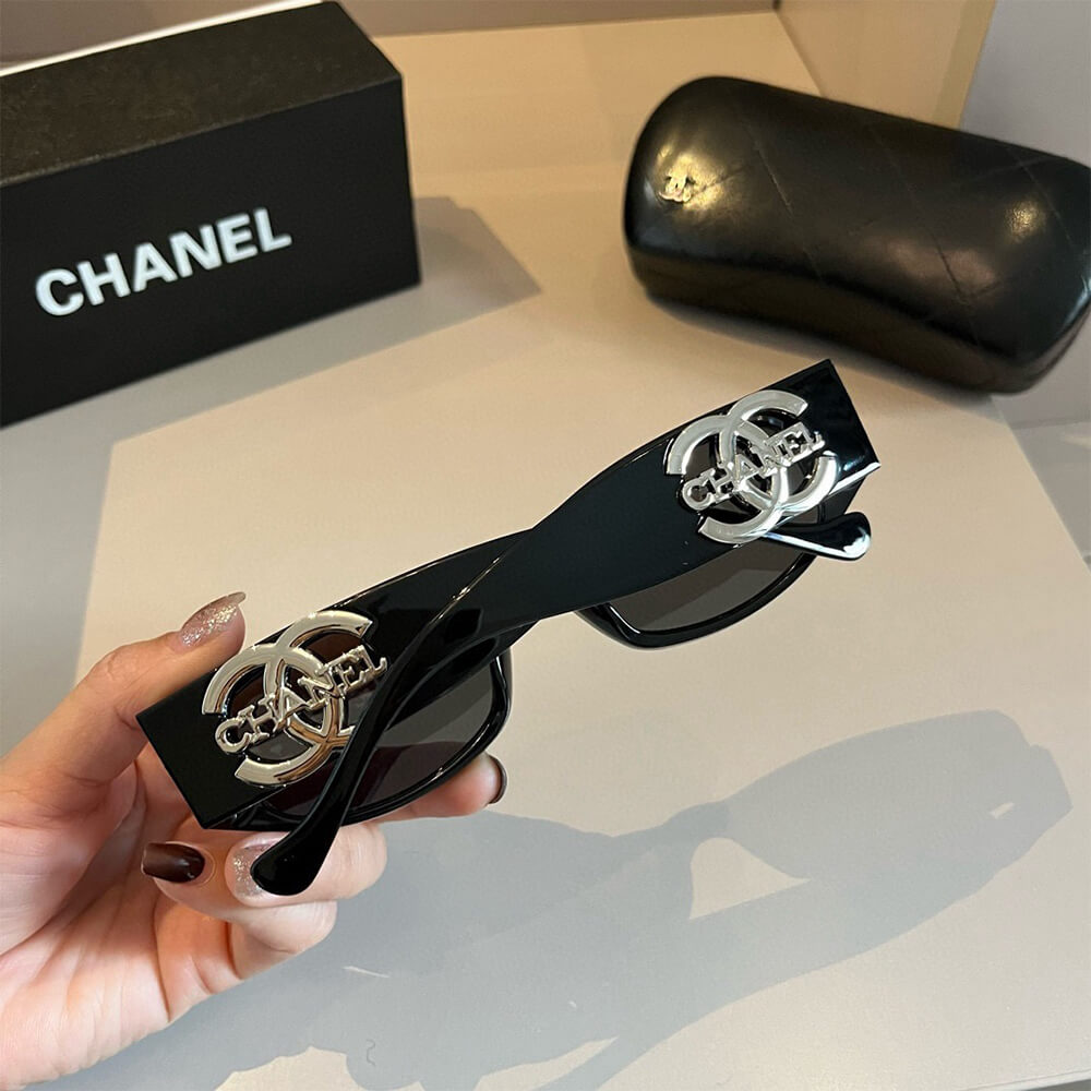 Ch**el SUNGLASSES
