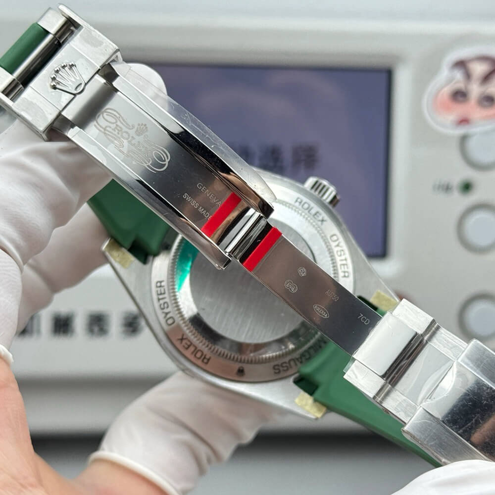 R01ex Oyster Perpetual Milgauss