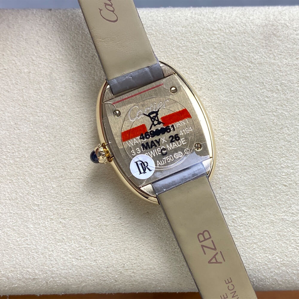 Ca*t1er Baignoire watch