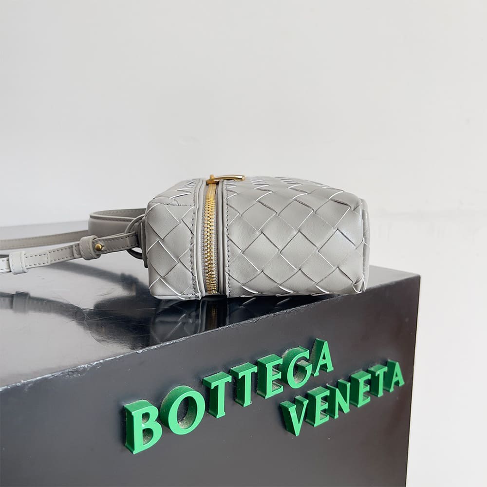 B0tt*ga Ven*ta Bang Bang Vanity Case(high-end grade)