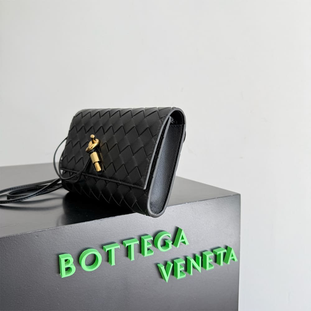Bottege Ven*ta Andiamo Pouch on Strap(HIGH-END GRADE)