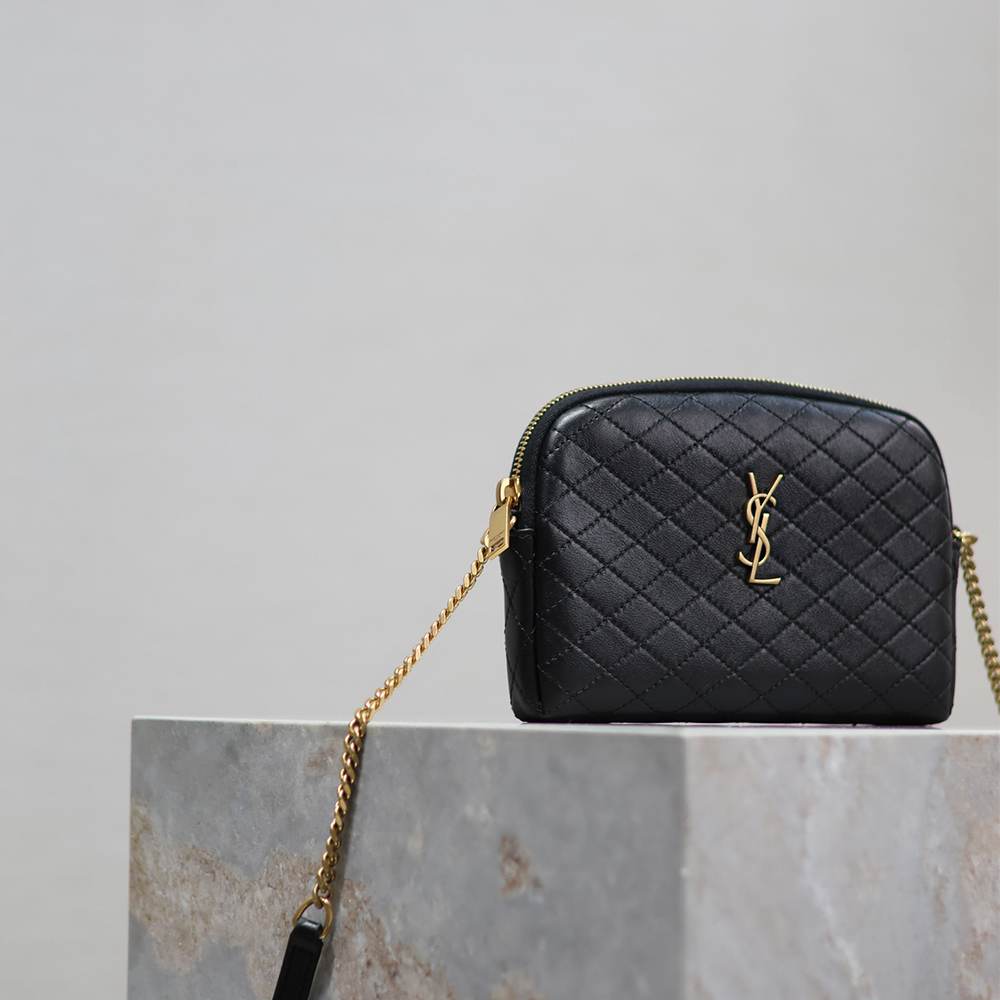 Y51 GABY ZIPPERED POUCH IN LAMBSKIN