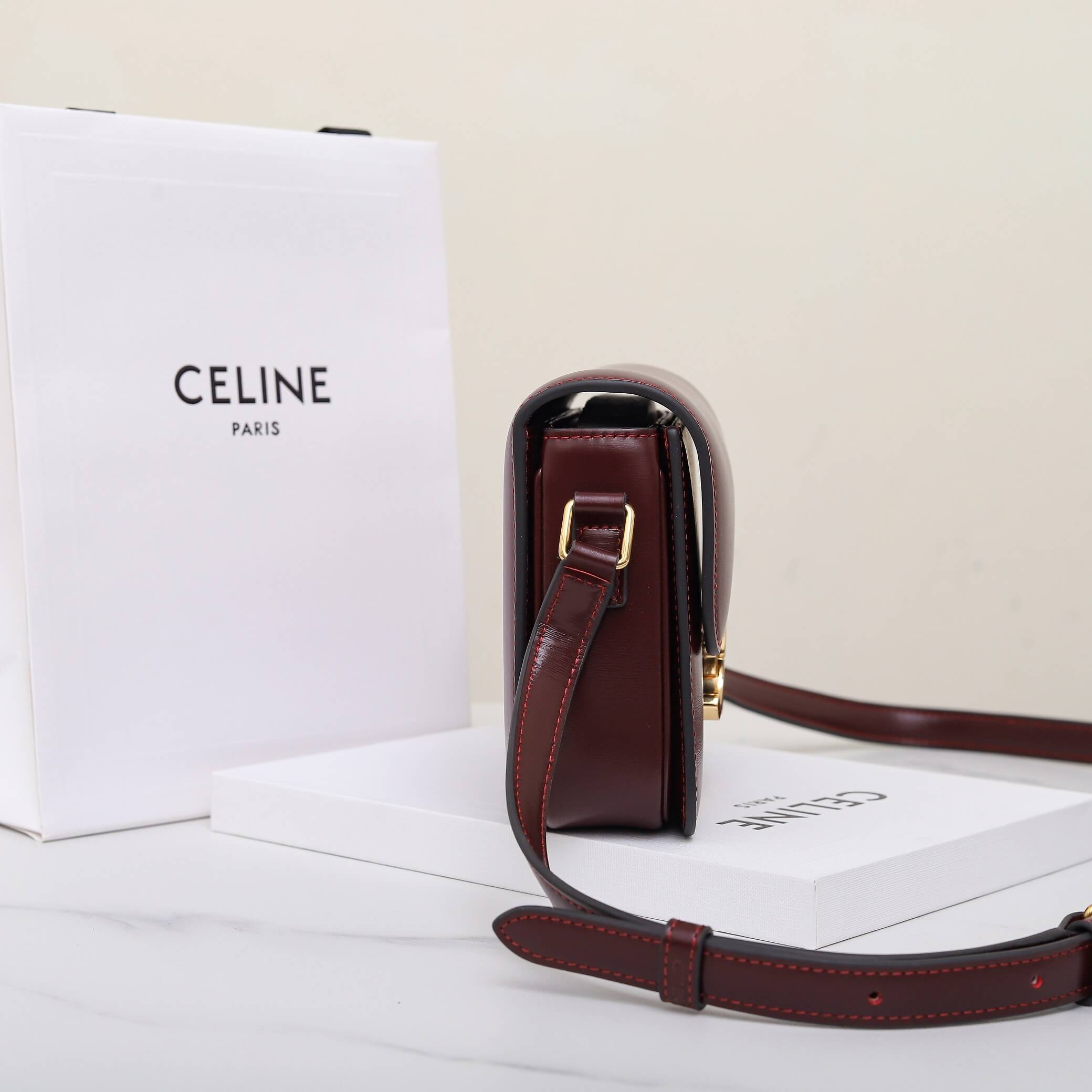 Ce1i*e TEEN TRIOMPHE handbag(HIGH-END GRADE)
