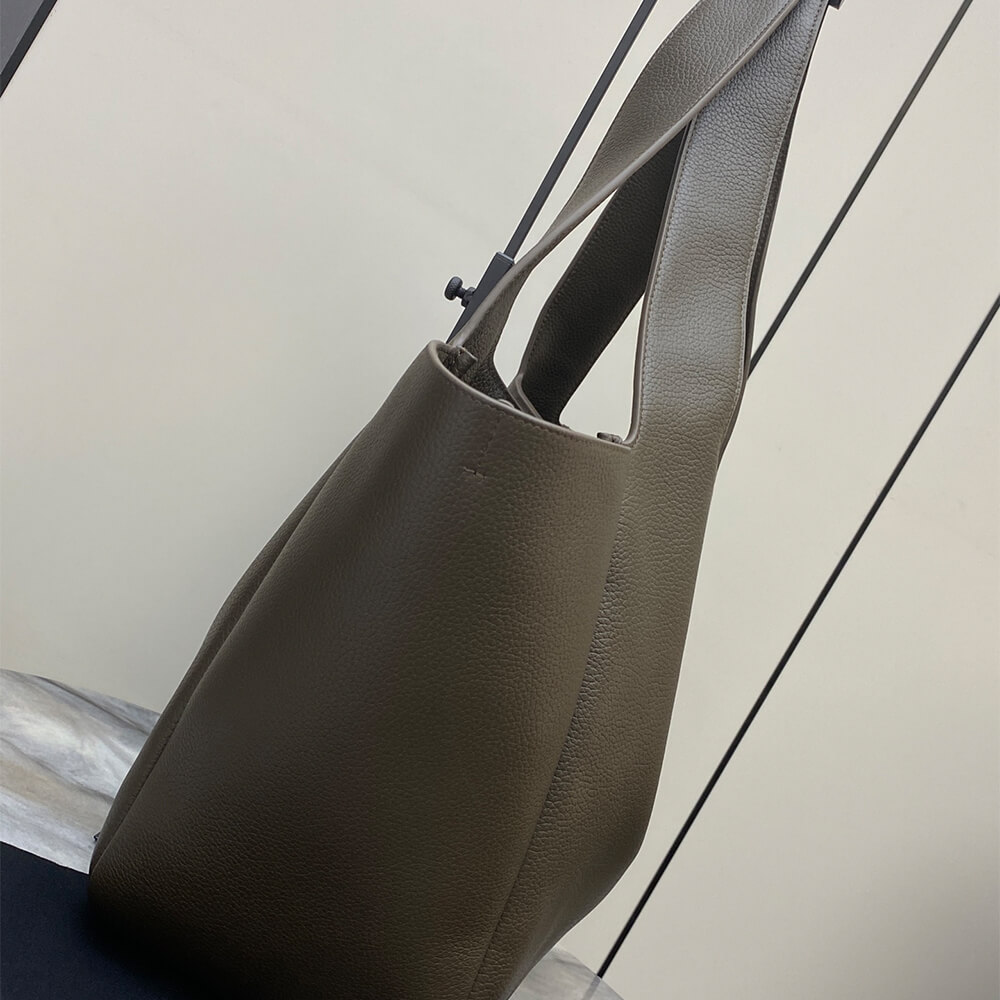 Y51 LE 5 A 7 BEA IN GRAINED LEATHER(HIGH-END GRADE)