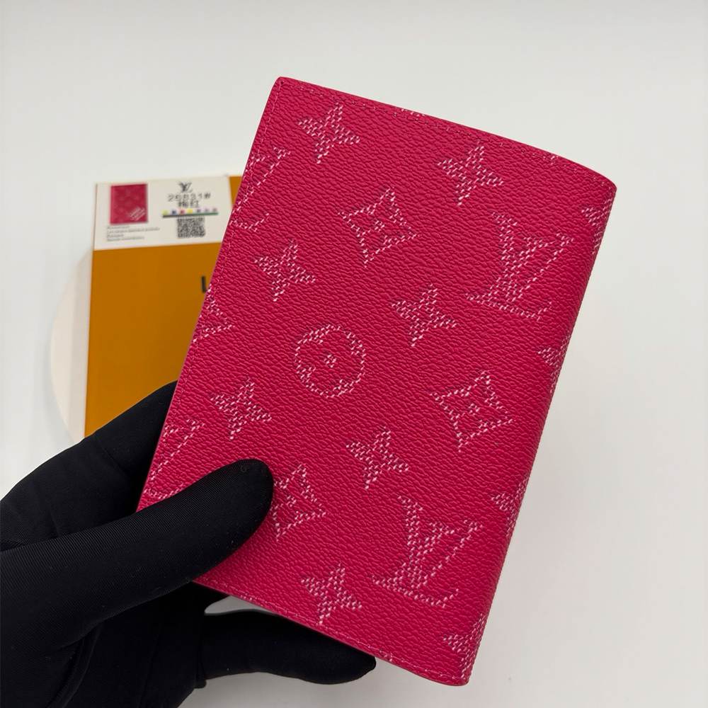 LV Passport Cover