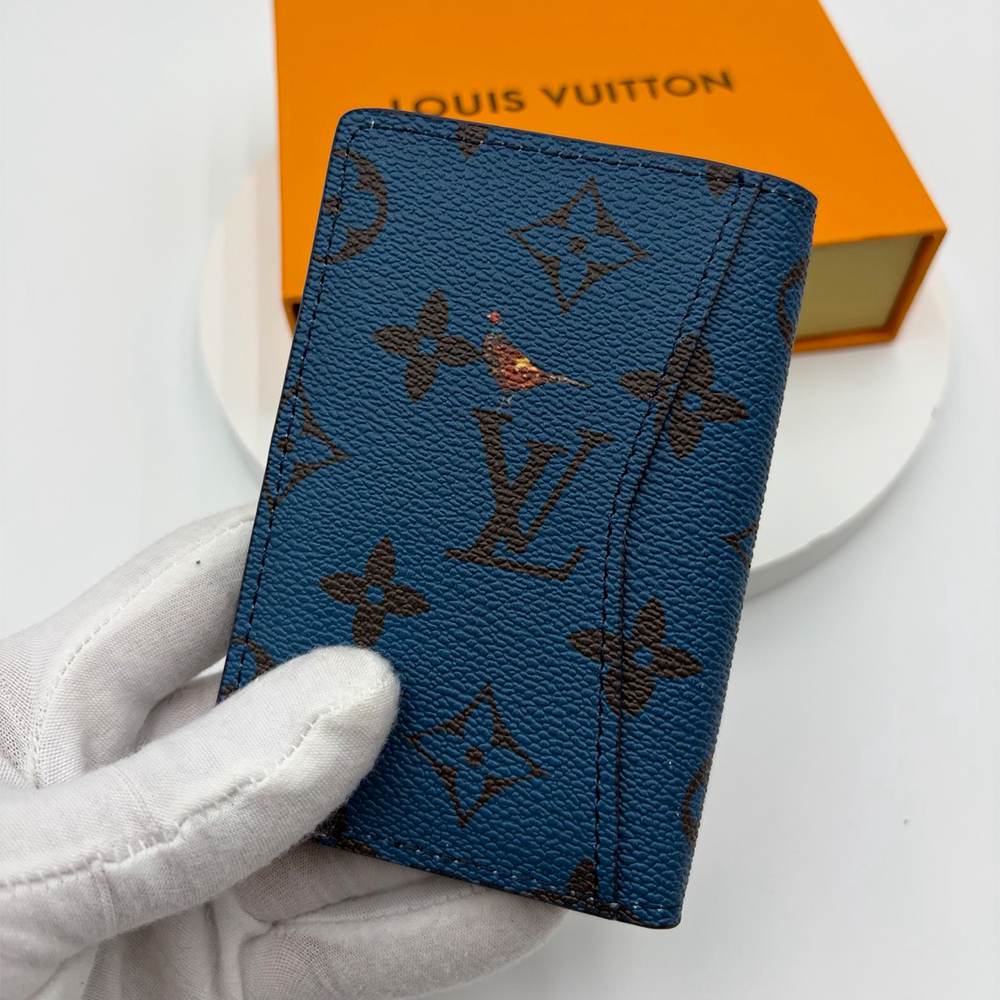 LV Pocket Organizer