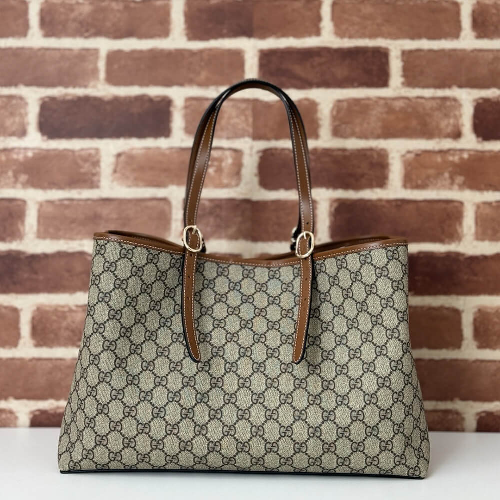 GG Emblem large tote bag