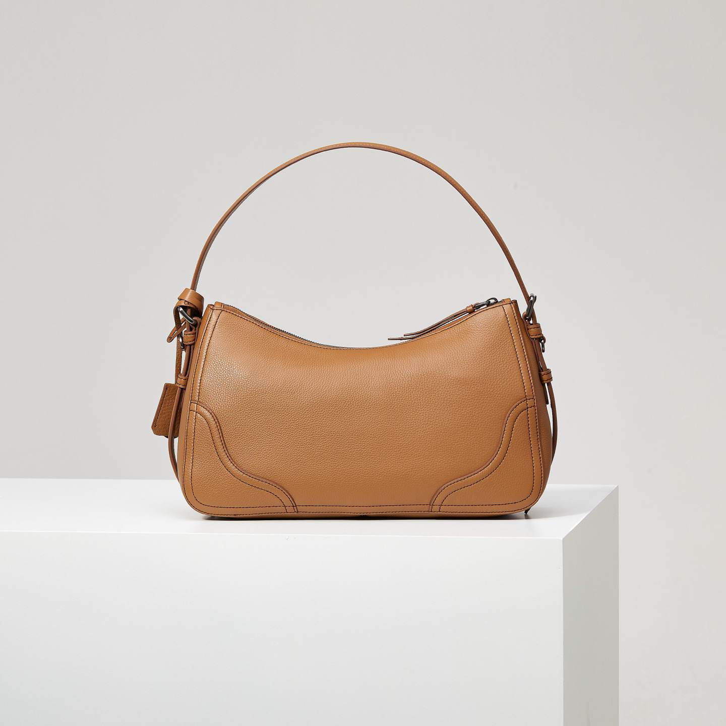 Pra*a Aimèe large leather shoulder bag(HIGH-END GRADE)