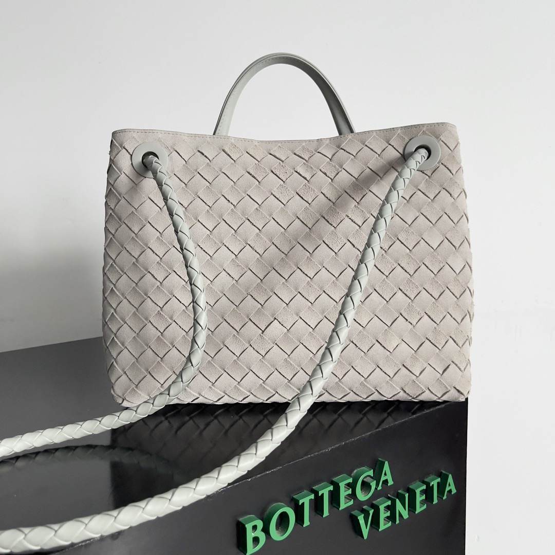 B0tt*ga Ven*ta Medium Andiamo(HIGH-END GRADE)