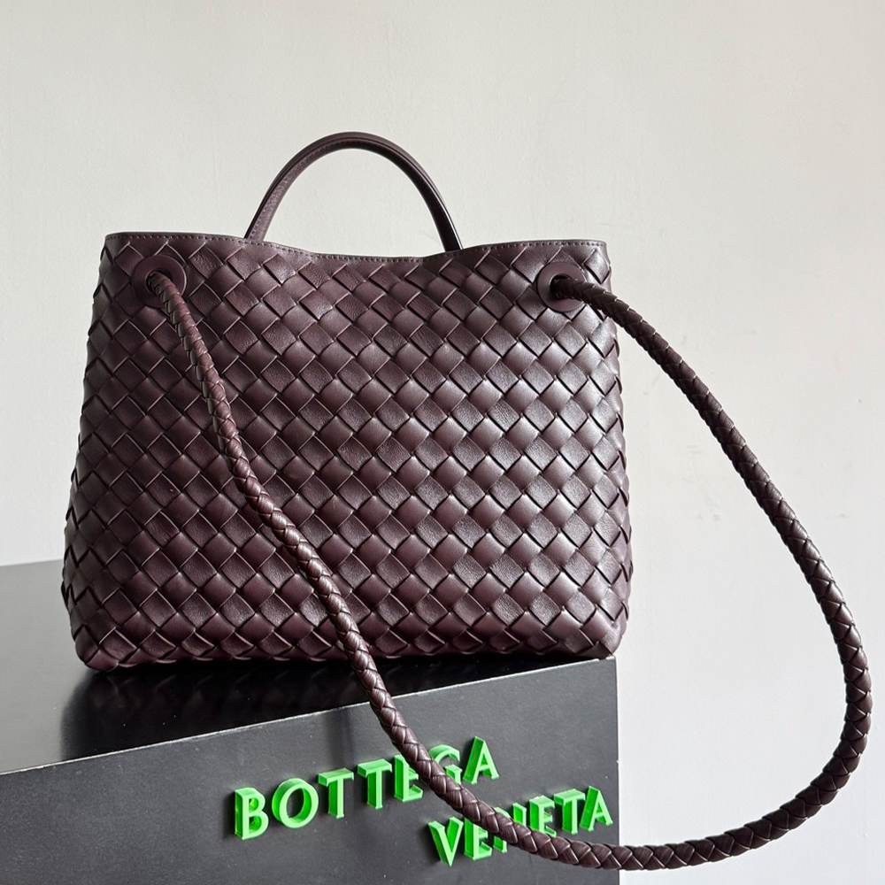 B0tt*ga Ven*ta Medium Andiamo(HIGH-END GRADE)