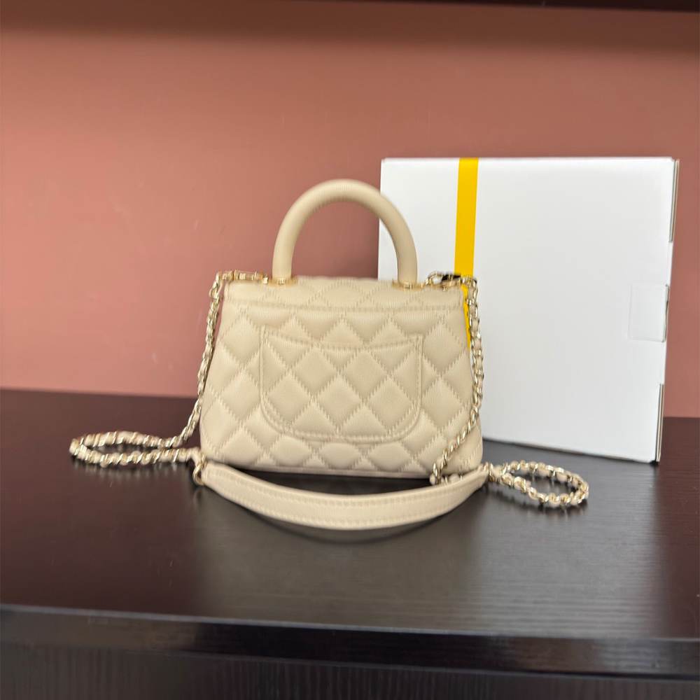 Ch**el Coco handle flap shoulder bag Mini