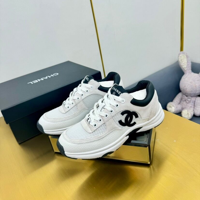 Ch**el Trainers