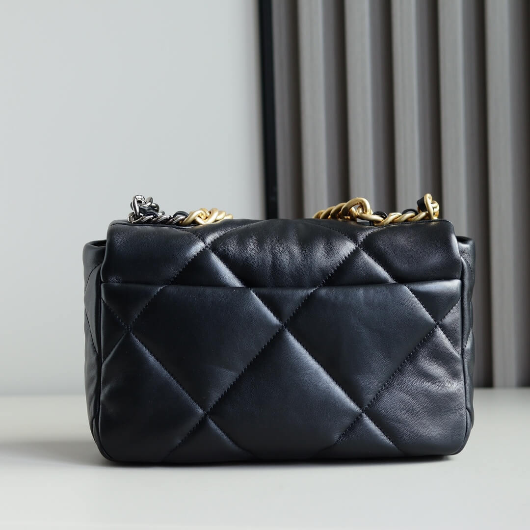 Ch**el 19 small Handbag(high-end grade)