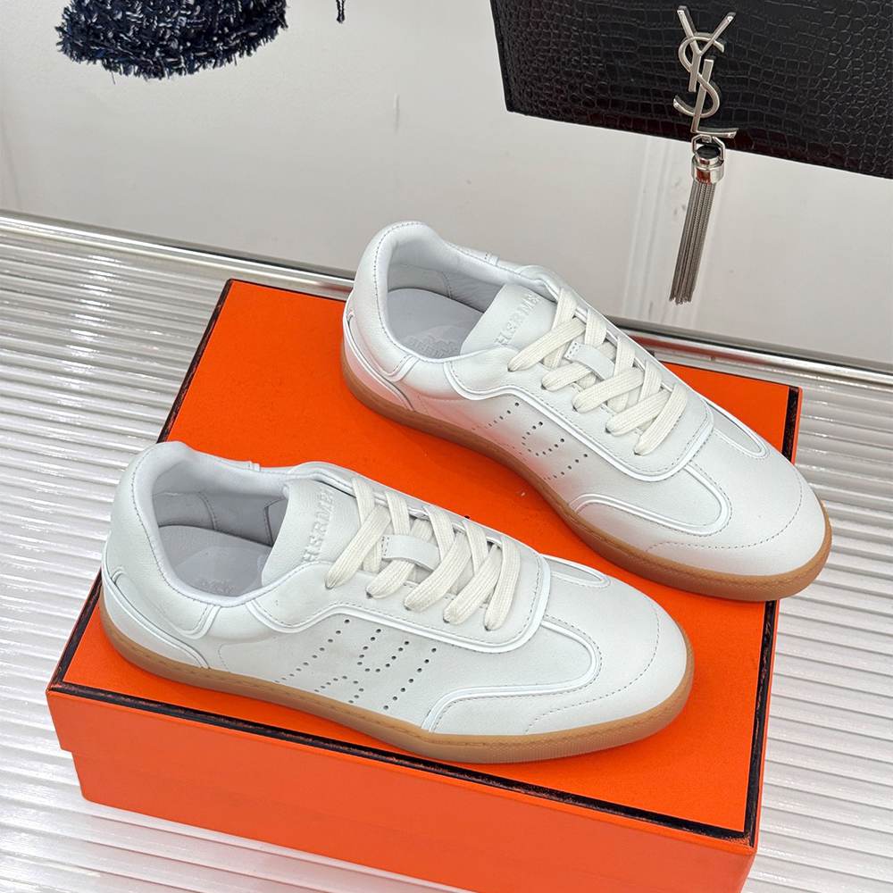 H**me5 Match sneaker