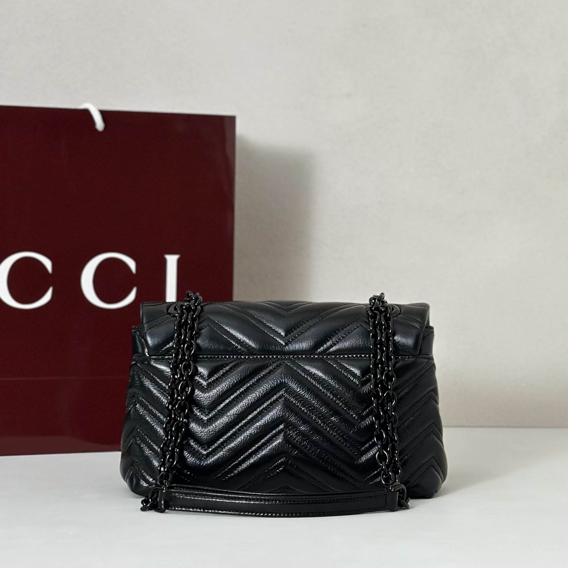 GG Marmont small shoulder bag