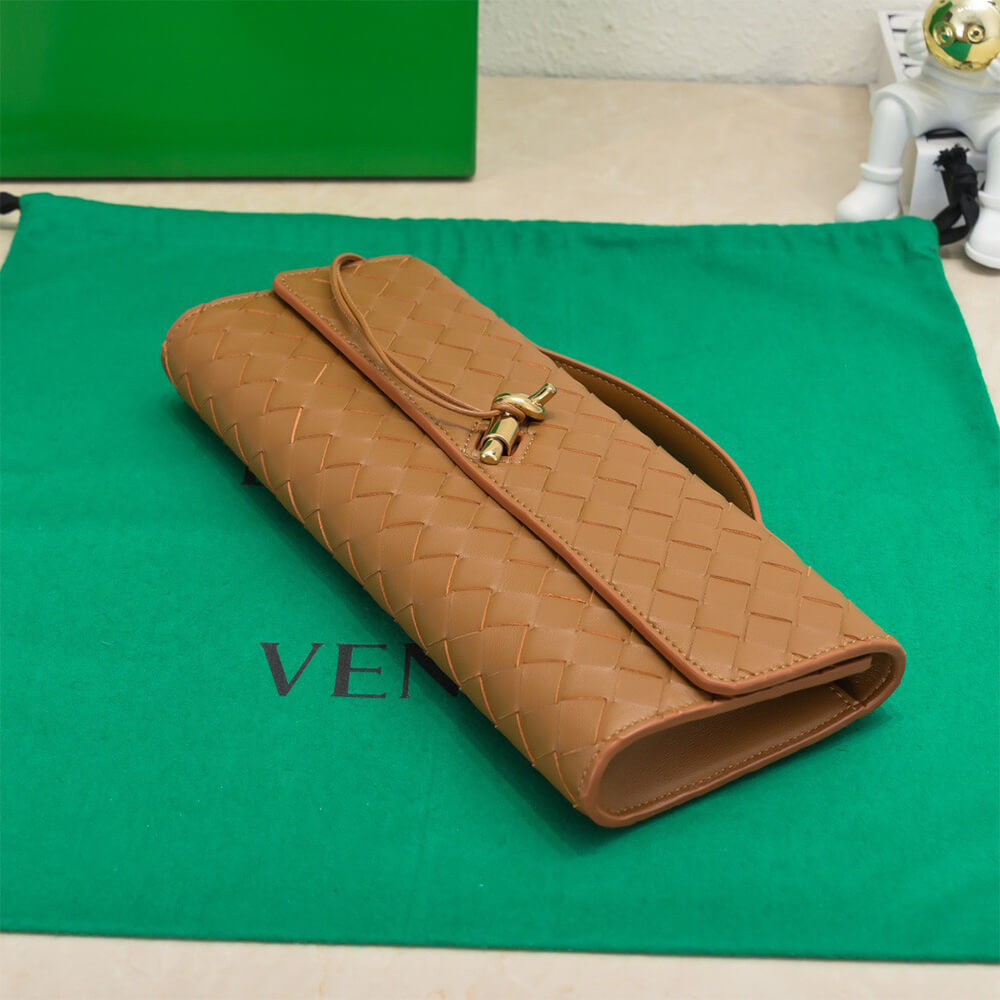 B0tt*ga Ven*ta Andiamo Clutch(HIGH-END GRADE)
