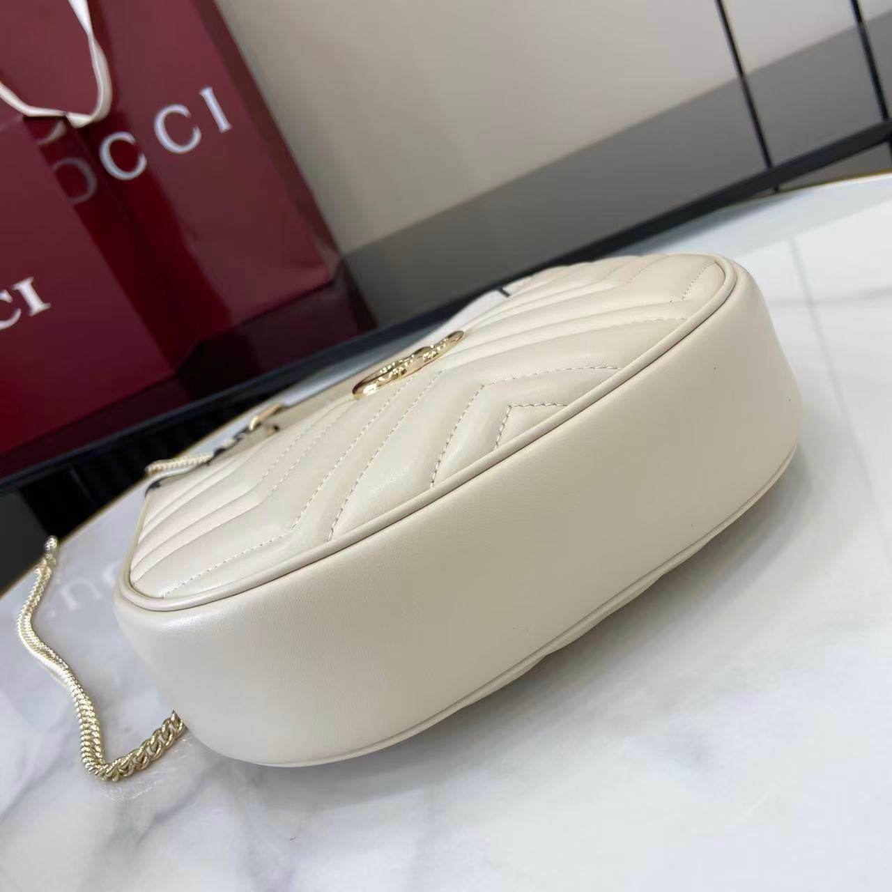GG Marmont small shoulder bag