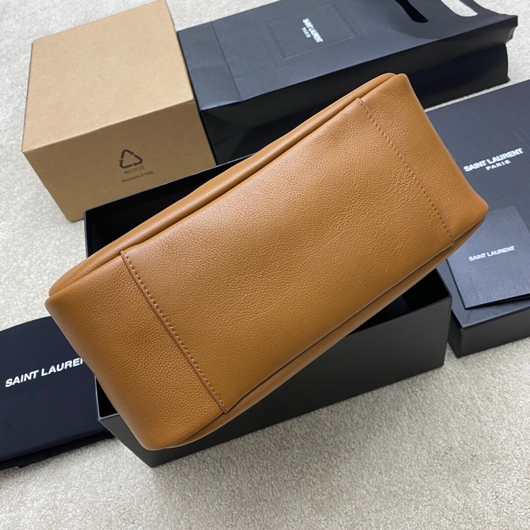 Y51 LE 5 À 7 large soft leather bag