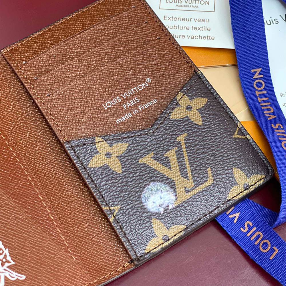 LV Pocket Organizer