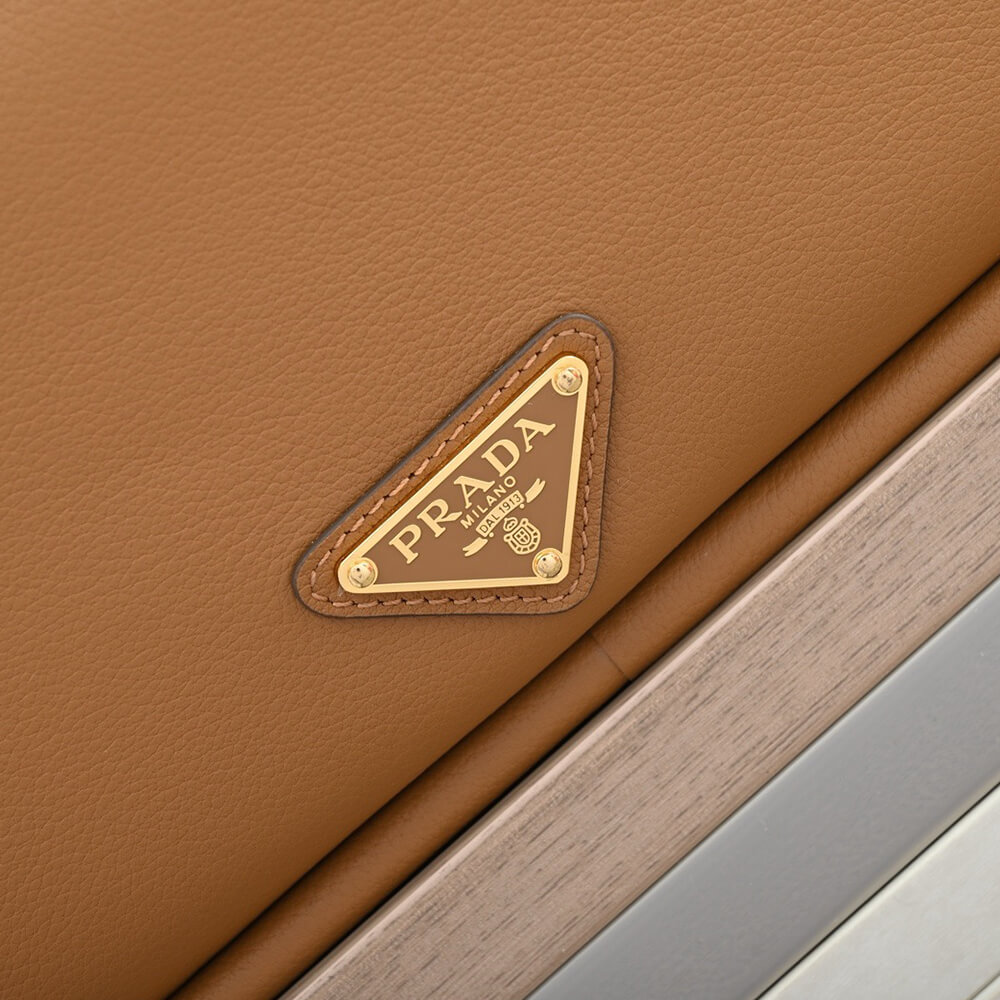 Pra*a Darling leather handbag
