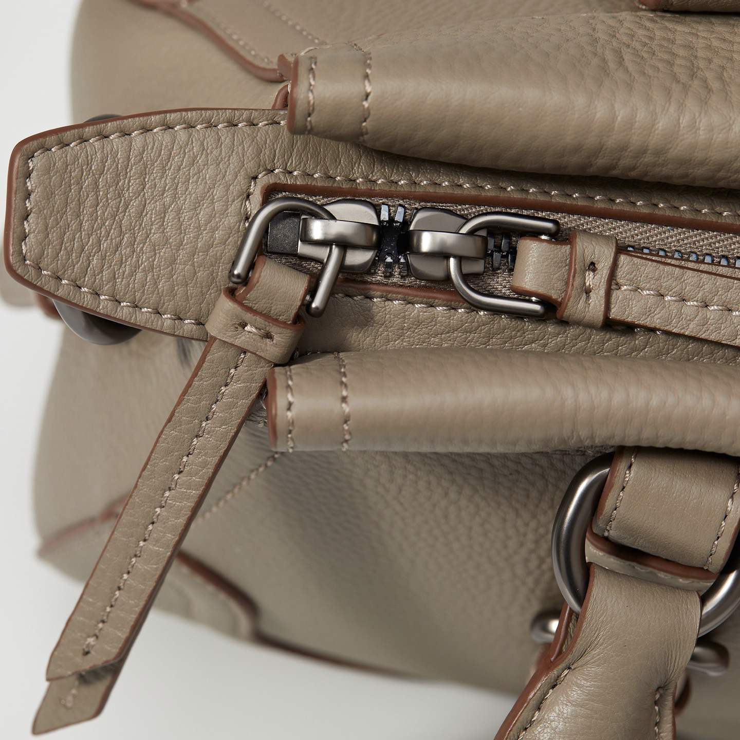 Pra*a Large leather tote bag(HIGH-END GRADE)