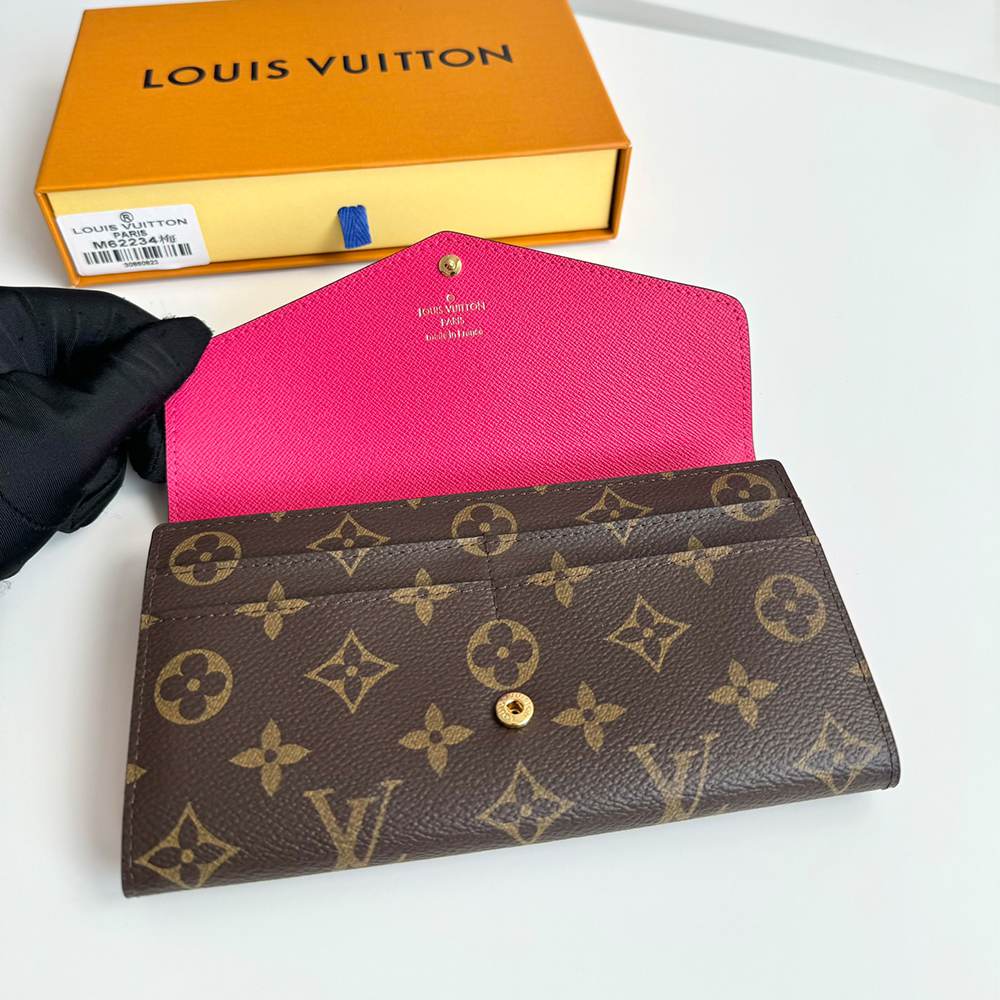 LV Sarah Wallet
