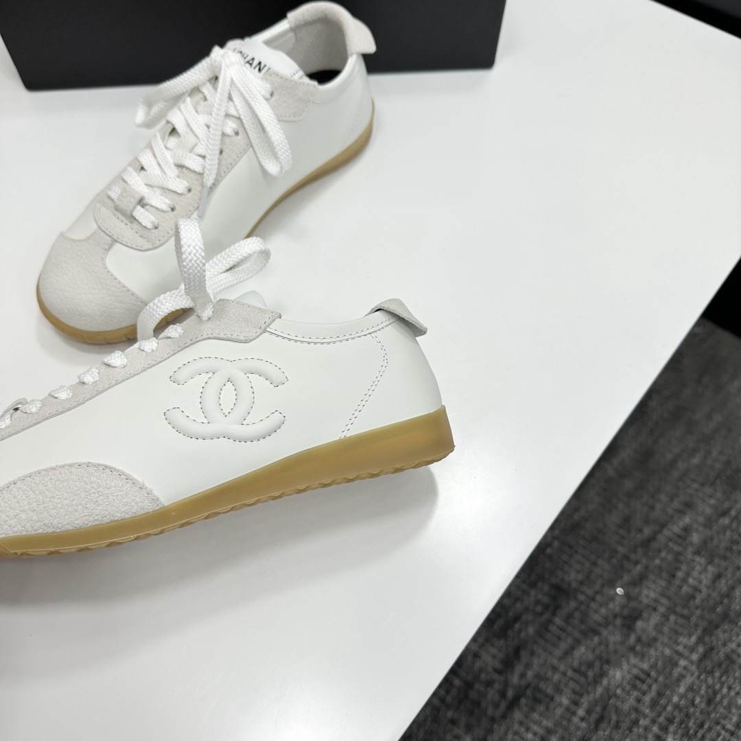 Ch**el Sneakers