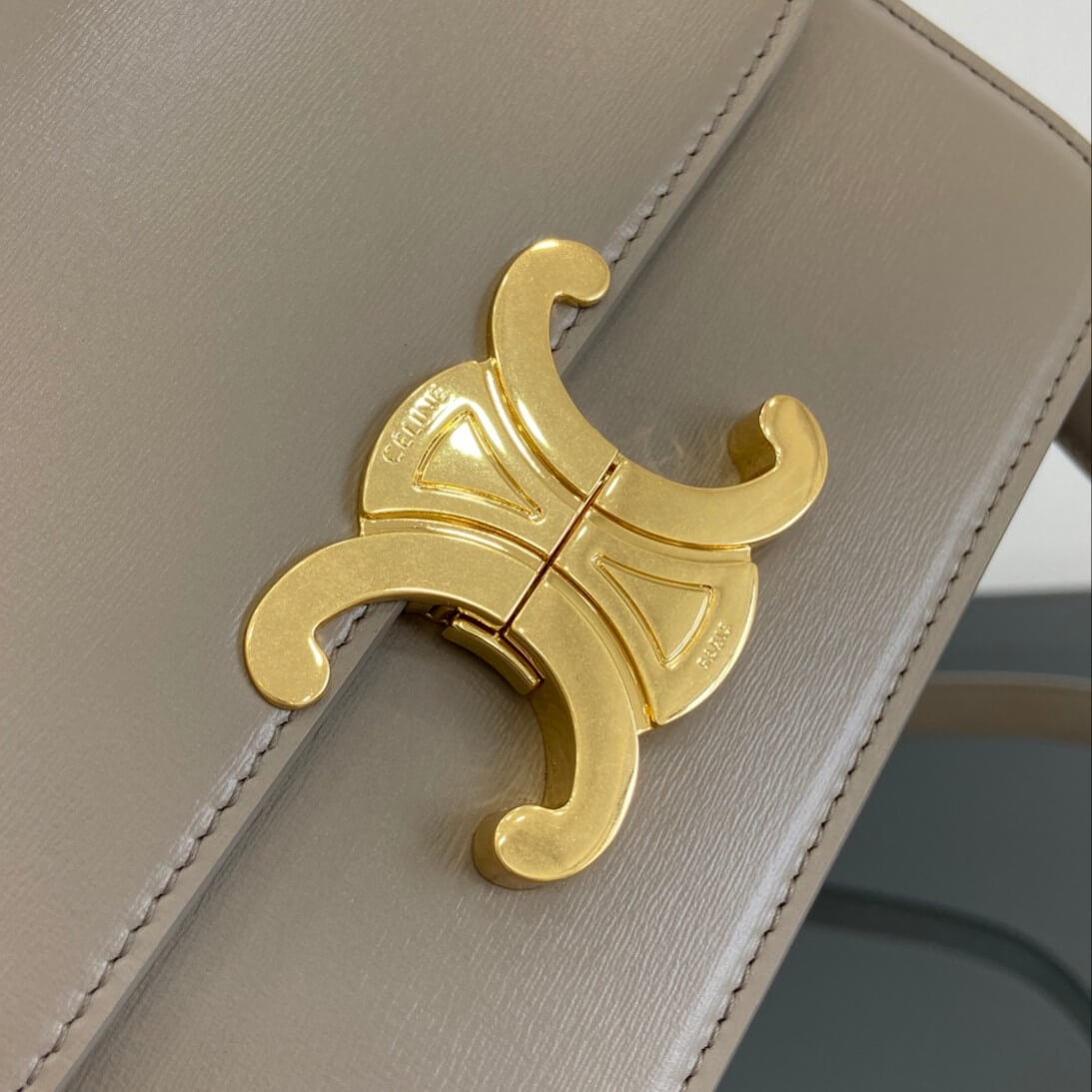 Ce1i*e TEEN TRIOMPHE handbag(HIGH-END GRADE)