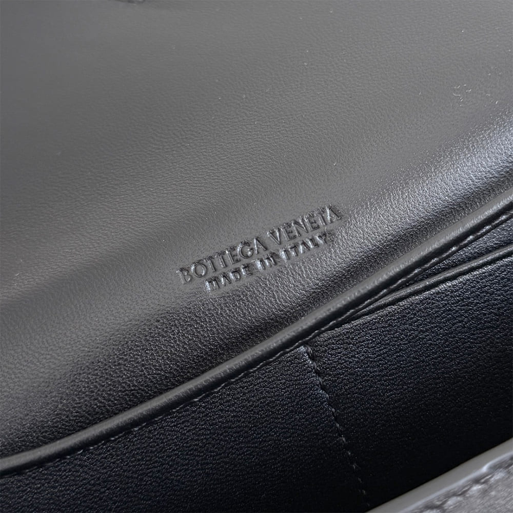 Bottege Ven*ta Andiamo Pouch on Strap(HIGH-END GRADE)