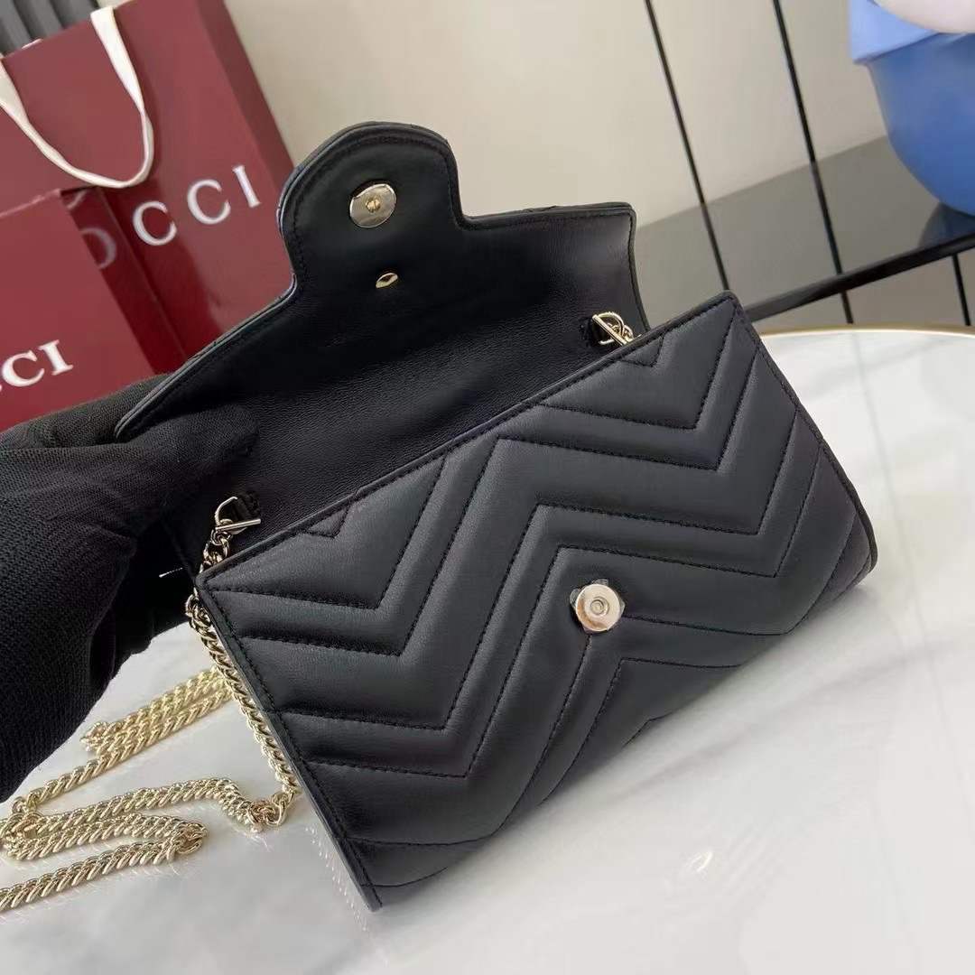 GG Marmont Chain Wallet