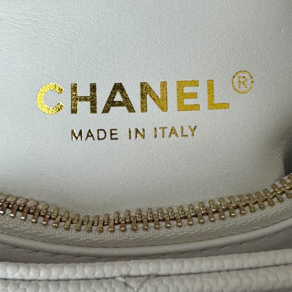 Ch**el Large Coco Handle Flap Shoulder Bag