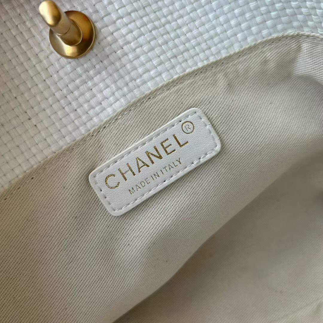 Ch**el MAXI SHOPPING BAG(HIGH-END GRADE)