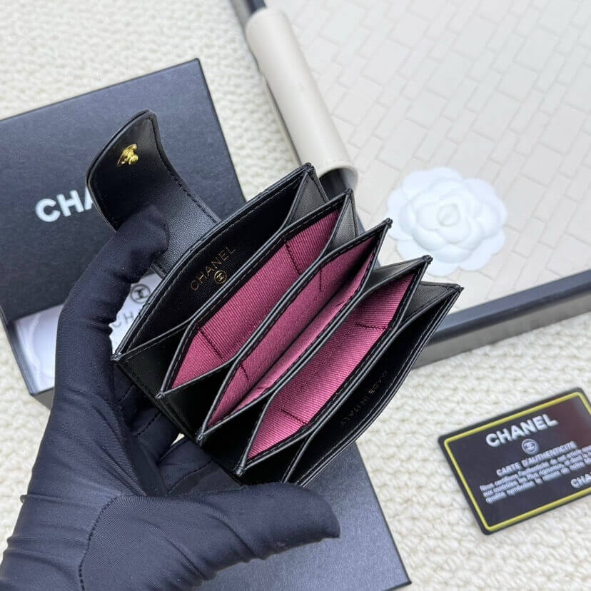 Ch**el Accordion Card Holder