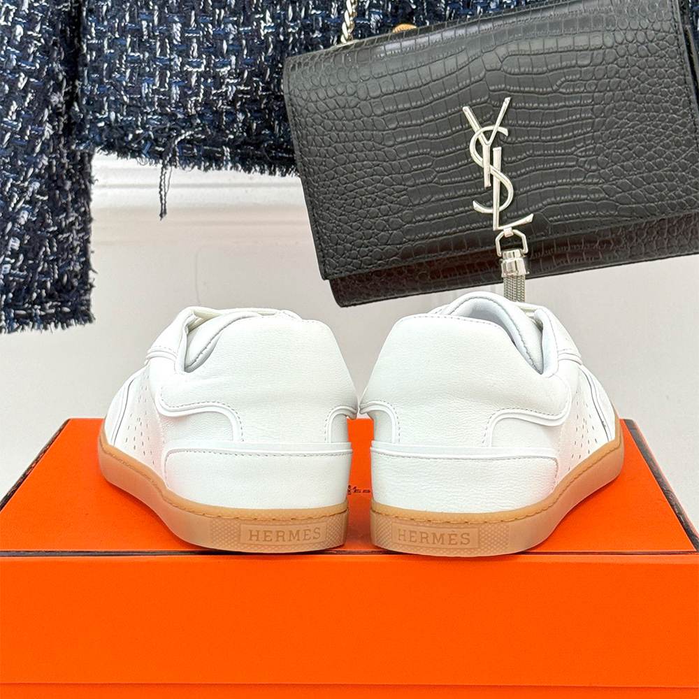 H**me5 Match sneaker