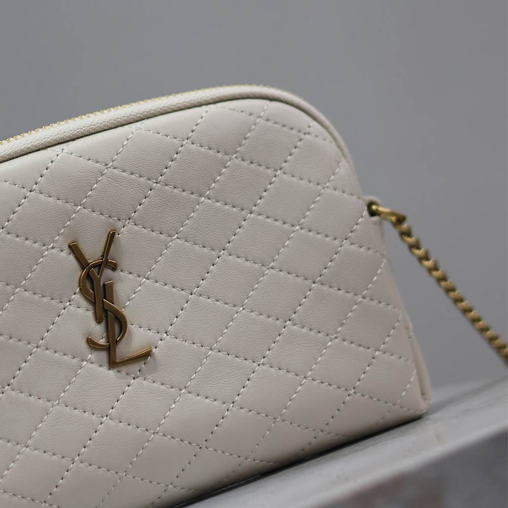 Y51 GABY ZIPPERED POUCH IN LAMBSKIN