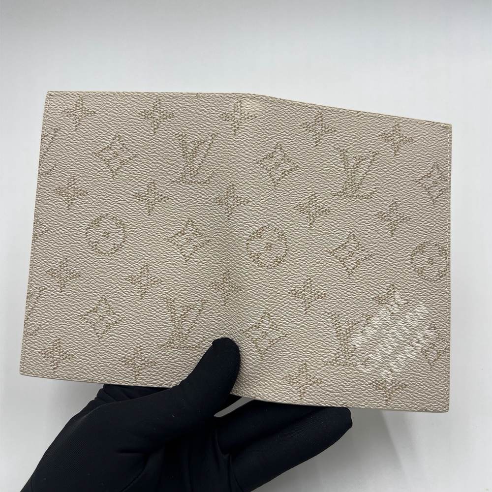 LV Passport Cover
