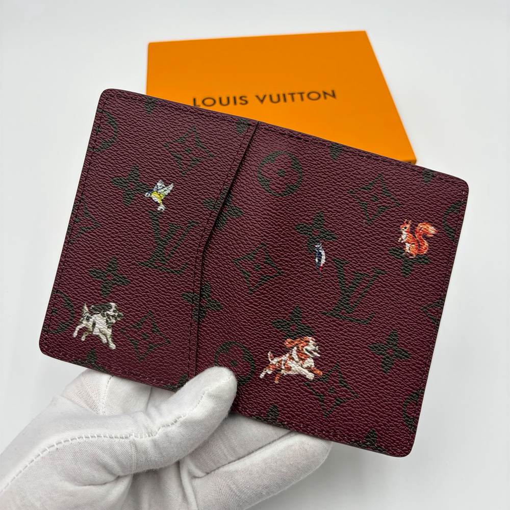 LV Pocket Organizer