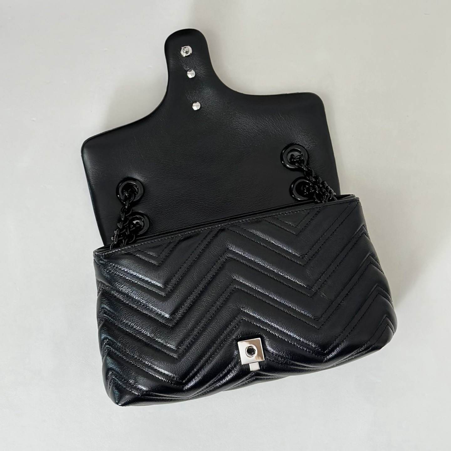 GG Marmont small shoulder bag