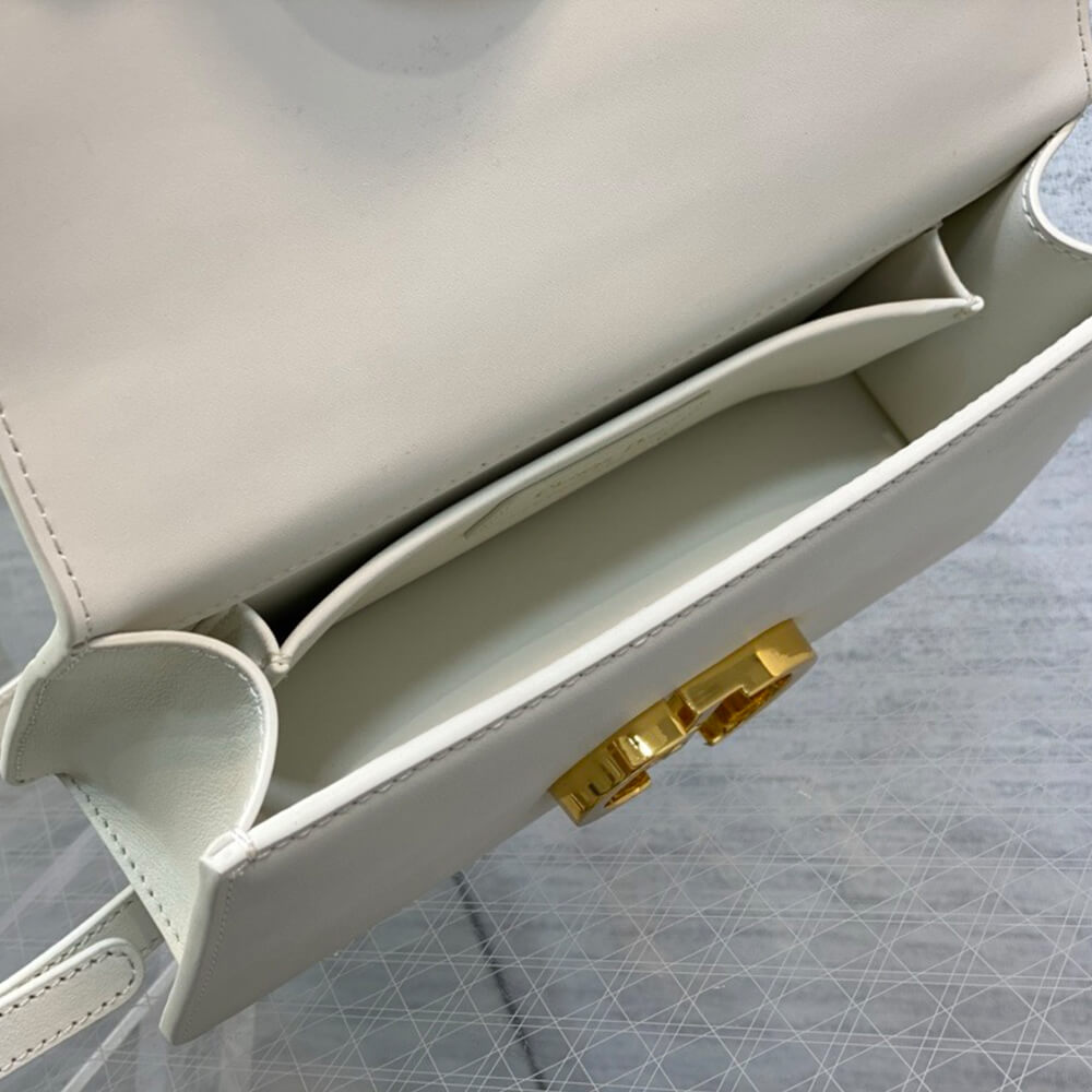 D10r 30 Montaigne East-West Bag with Chain