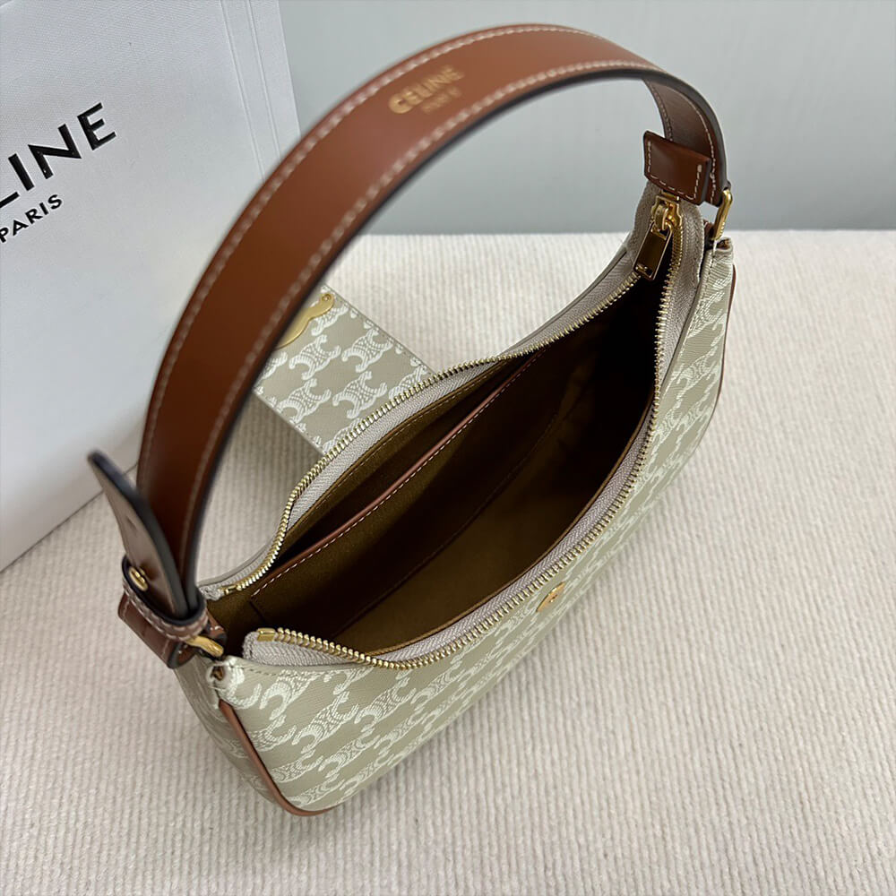 Ce1i*e MEDIUM AVA TRIOMPHE BAG in Calfskin