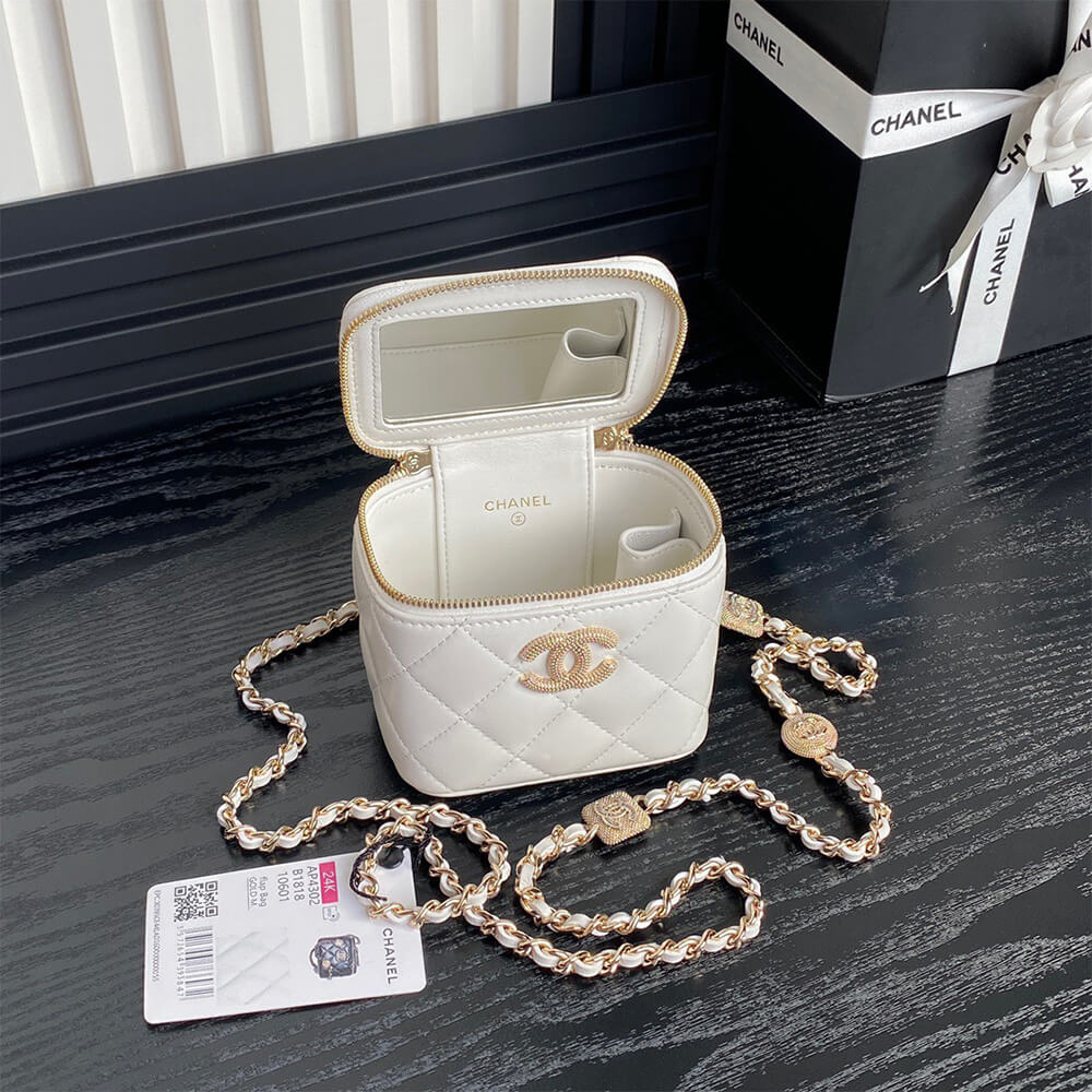 Ch**el Small Vanity with Chain(HIGH-END GRADE)