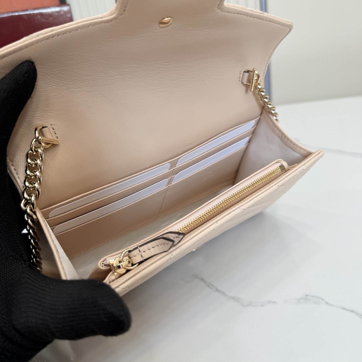 GG Marmont Chain Wallet