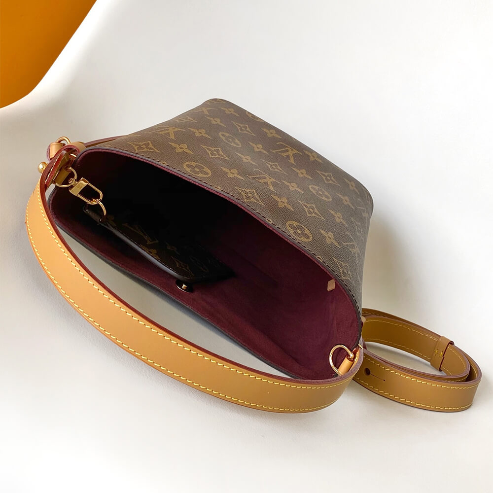 LV All In BB