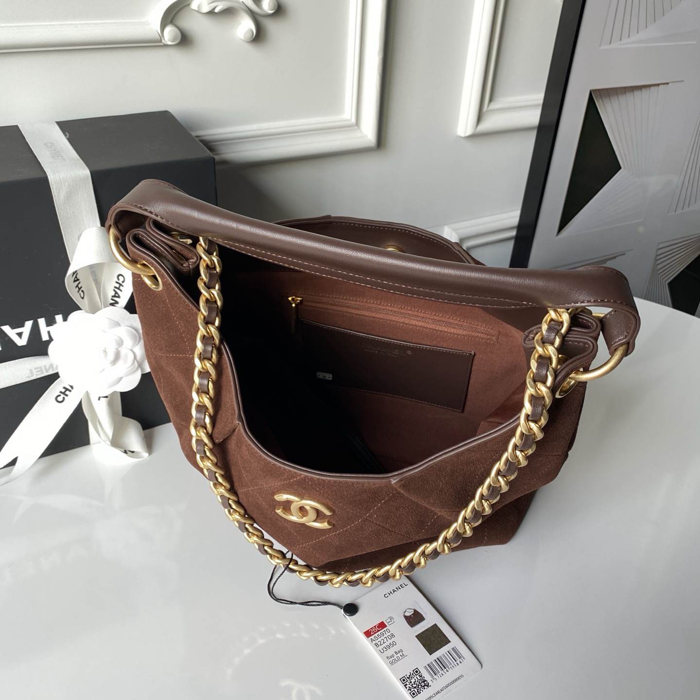 Ch**el Large Hobo Bag(HIGH-END GRADE)