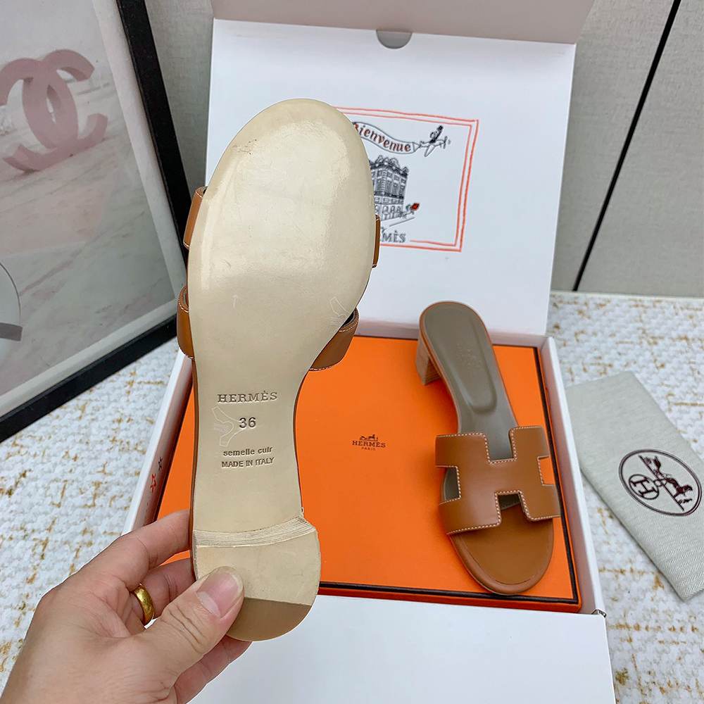 H**me5 Oasis sandal