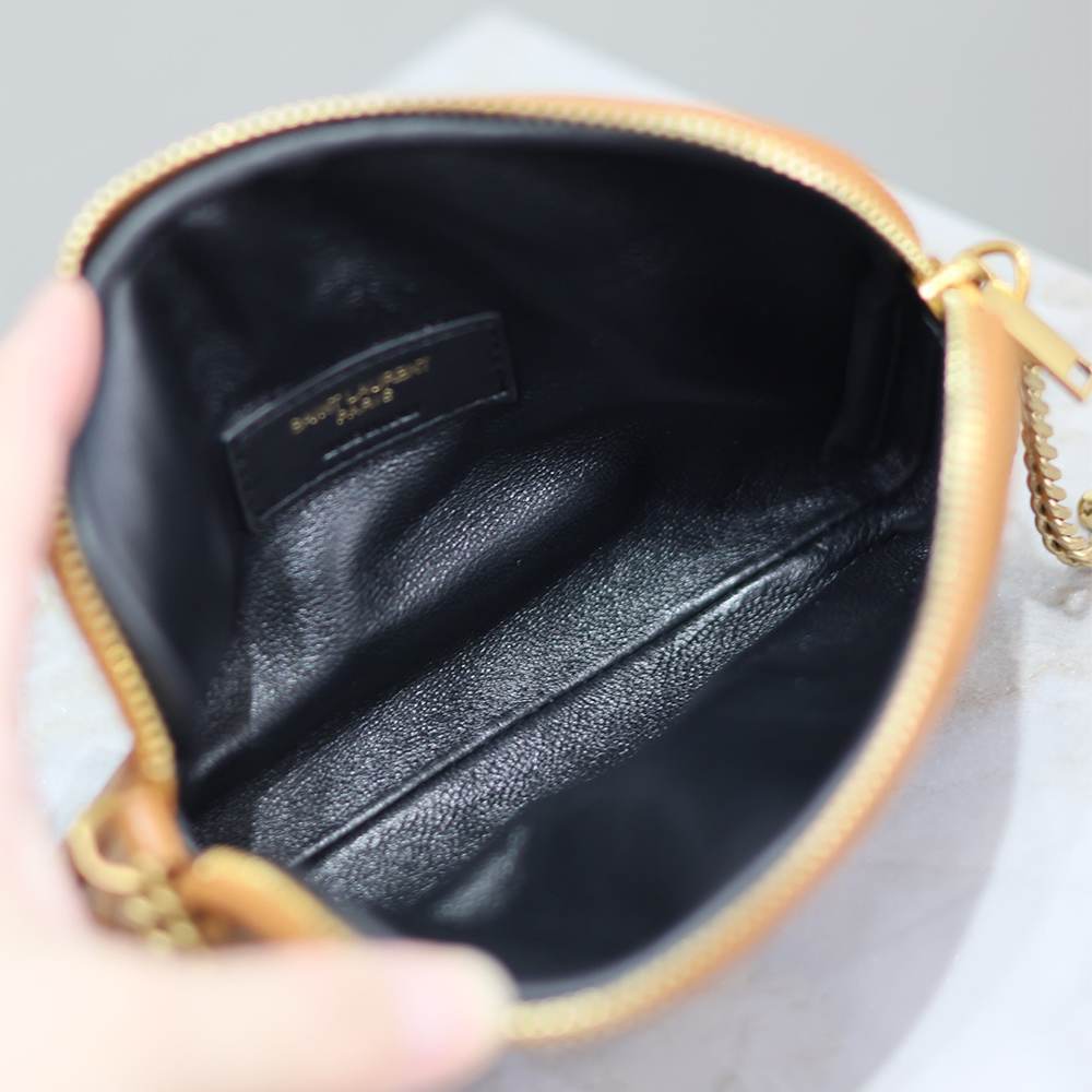 Y51 GABY ZIPPERED POUCH IN LAMBSKIN