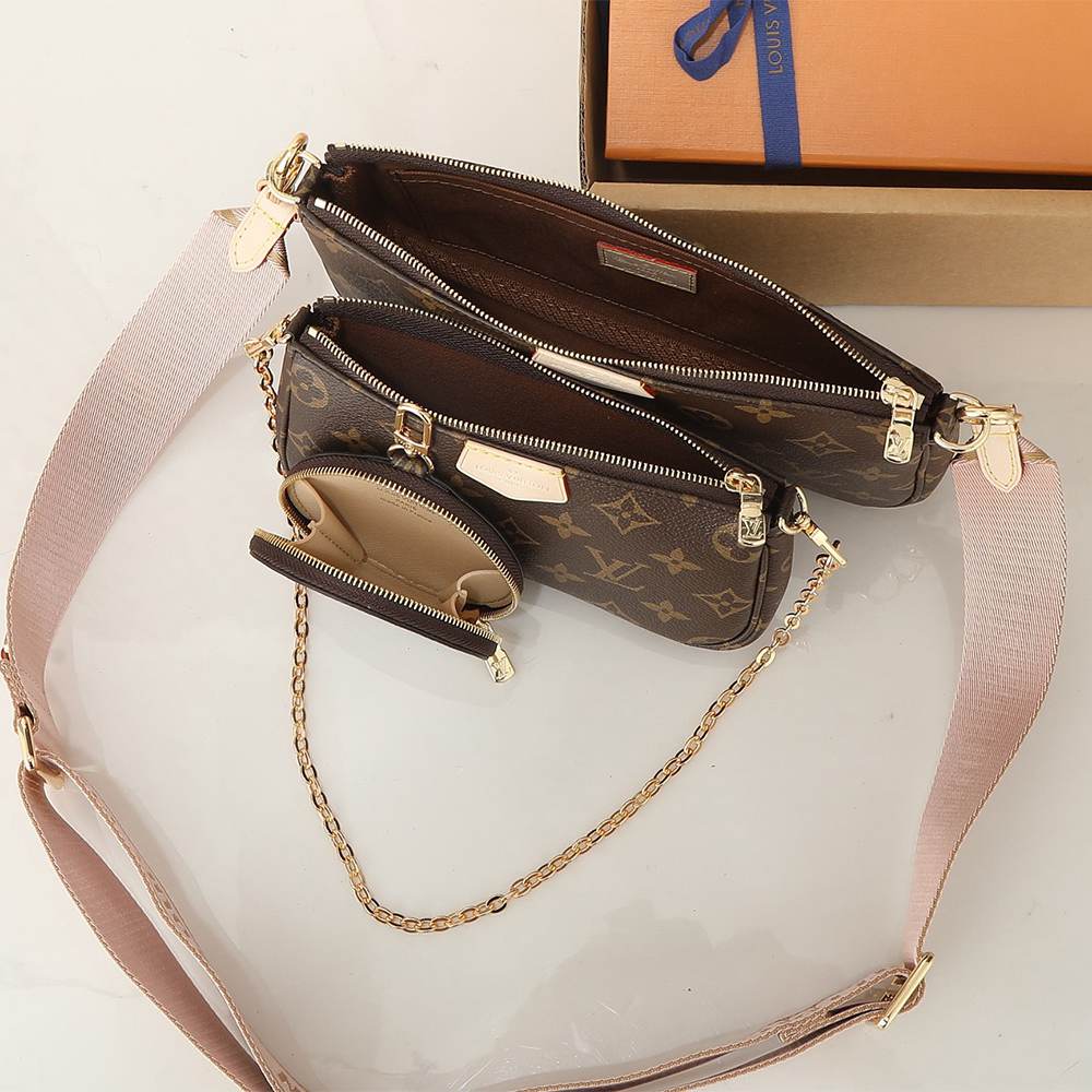 LV Multi Pochette Accessoires