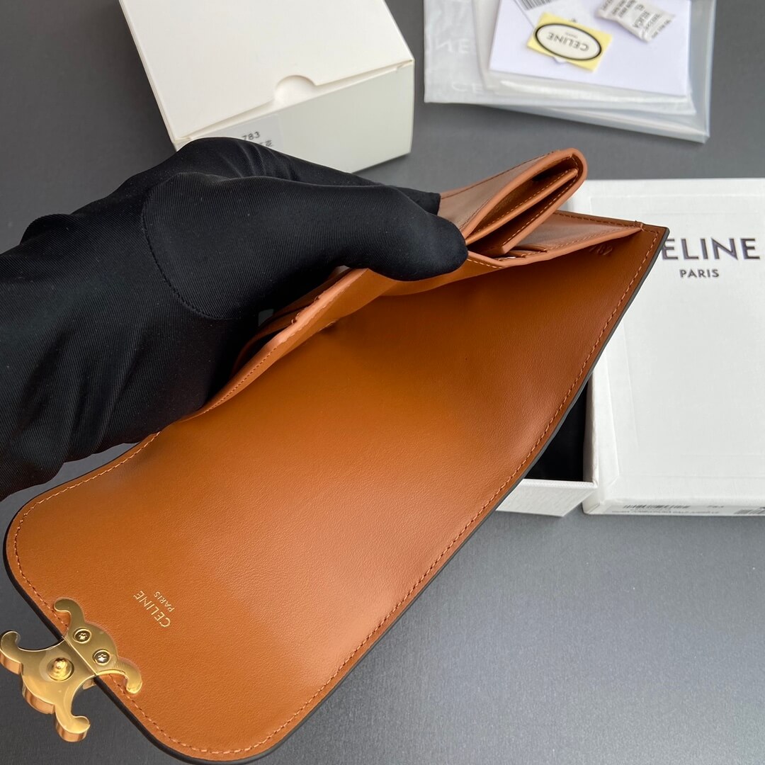 Ce1i*e Small Flap Wallet TRIOMPHE IN Shiny Smooth Lambskin