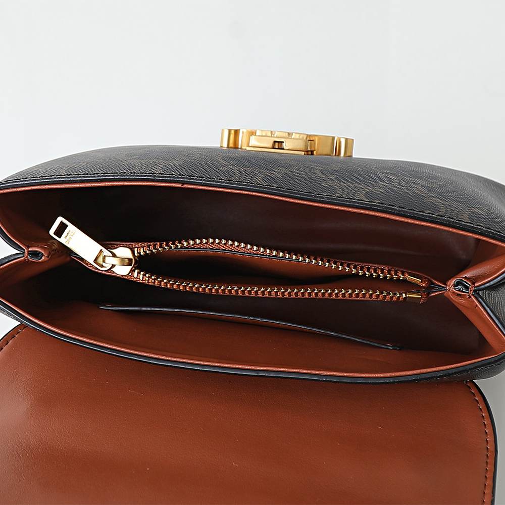Ce1i*e TEEN NINO BAG IN TRIOMPHE CANVAS