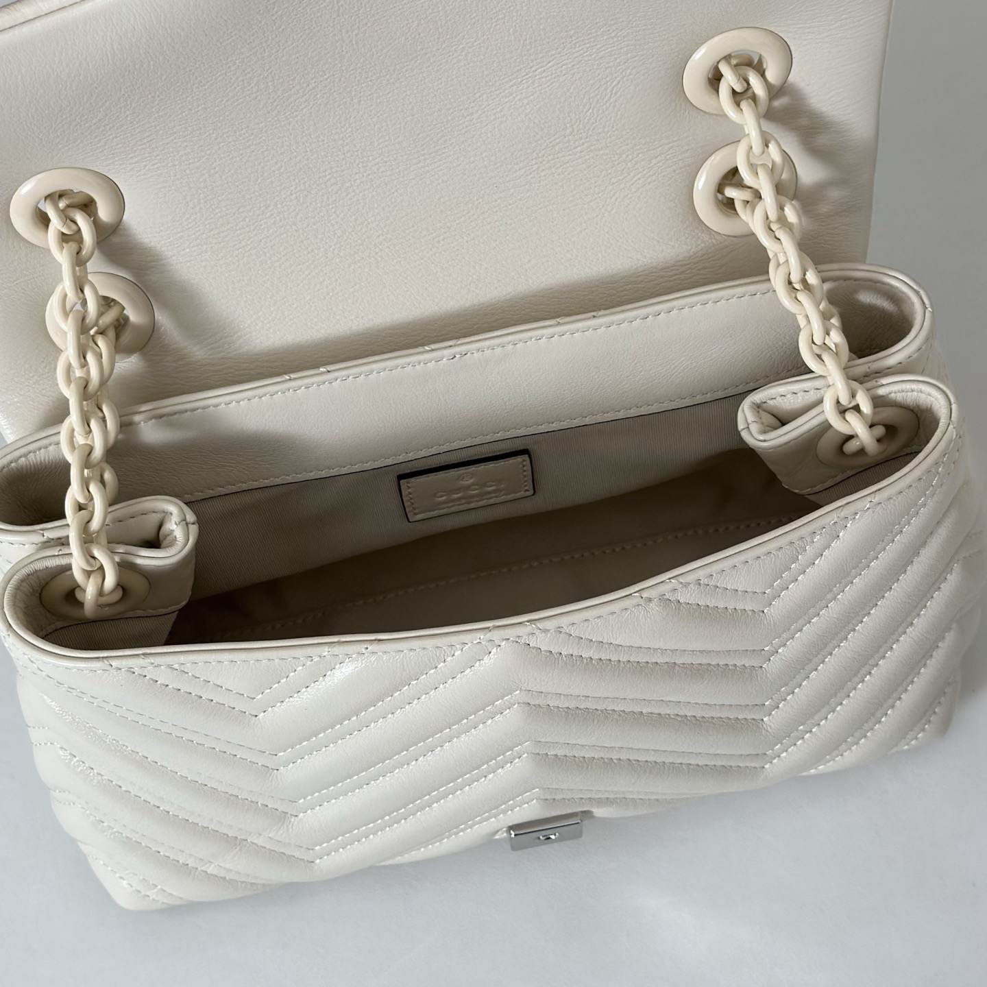 GG Marmont small shoulder bag